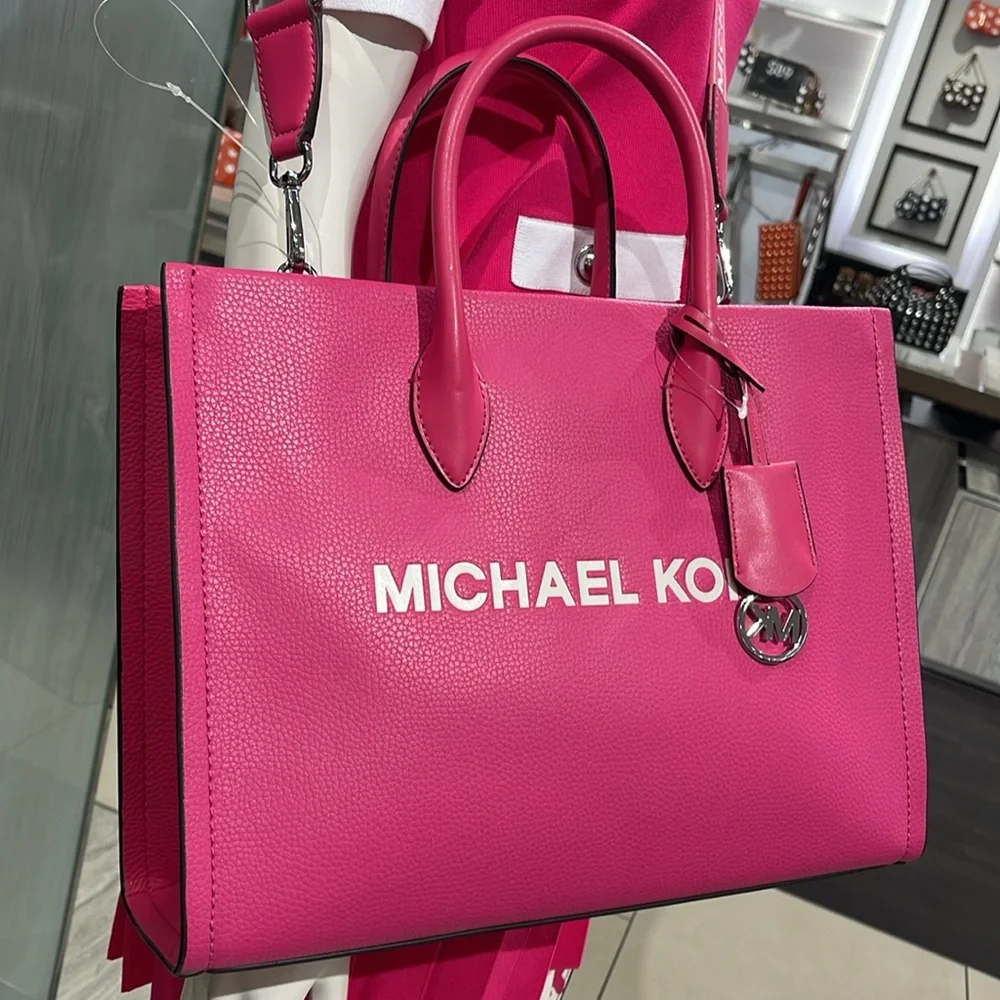 Michael Kors Mirella Medium Pebbled Leather Tote Bag
Dragonfruit
NWT - Picture 16 of 16